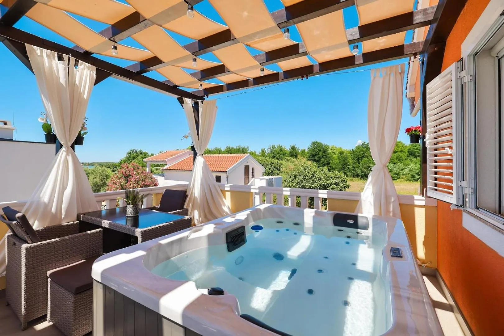 Crowonder Sunset Apartments With Amazing View!!! Privlaka  Croácia